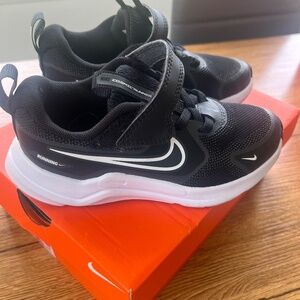 Nike Kids Running Shoes Sneakers